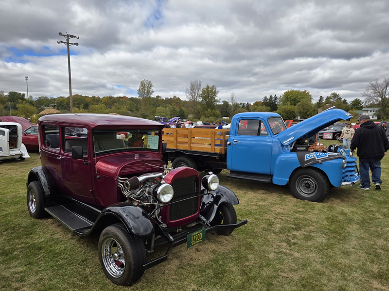 /pictures/Car Show_2025/20251011_123629.jpg